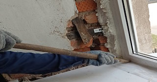 Демонтаж оконных откосов по выгодной цене от 518 руб. в Лыткарино - Сварной-Лтк